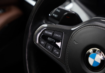 Подержанный автомобиль BMW X5 2021 года (16 фото)