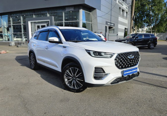 Подержанный автомобиль Chery Tiggo 8 Pro 2023 года (3 фото)