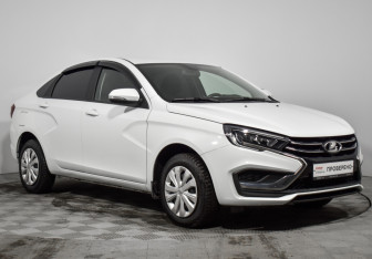 Подержанный автомобиль LADA (ВАЗ) Vesta Sedan 2023 года (3 фото)