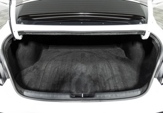 Подержанный автомобиль Hyundai Elantra Sedan 2023 года (19 фото)