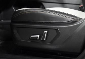 Подержанный автомобиль Haval Jolion 2024 года (10 фото)