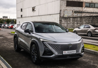 Подержанный автомобиль Changan UNI-T 2023 года (5 фото)