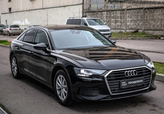 Подержанный автомобиль Audi A6 Sedan 2020 года (4 фото)