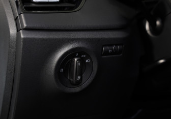 Подержанный автомобиль Skoda Rapid Liftback 2021 года (16 фото)