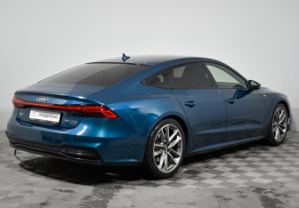 Подержанный автомобиль Audi A7 2019 года (5 фото)