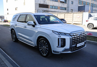 Подержанный автомобиль Hyundai Palisade 2022 года (3 фото)