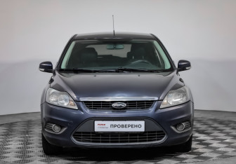 Подержанный автомобиль Ford Focus Hatchback 2008 года (2 фото)