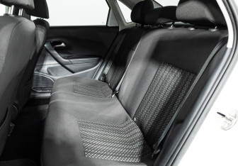 Подержанный автомобиль Volkswagen Polo Sedan 2019 года (10 фото)