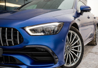 Подержанный автомобиль Mercedes-Benz AMG GT Liftback 2021 года (2 фото)