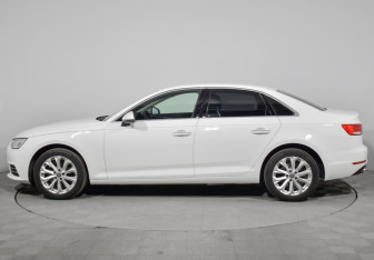 Подержанный автомобиль Audi A4 Sedan 2016 года (8 фото)