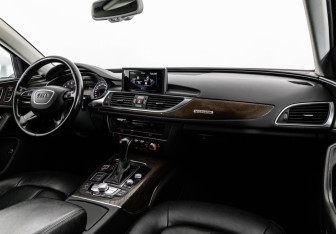Подержанный автомобиль Audi A6 Sedan 2016 года (9 фото)