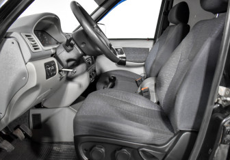 Подержанный автомобиль УАЗ Patriot 2007 года (10 фото)