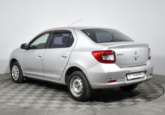 Подержанный автомобиль Renault Logan Sedan 2014 года (7 фото)