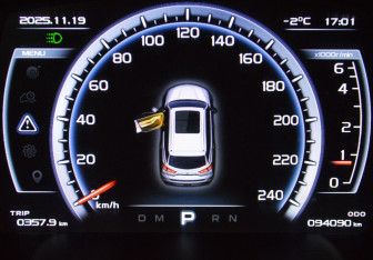 Подержанный автомобиль Geely Atlas 2018 года (15 фото)