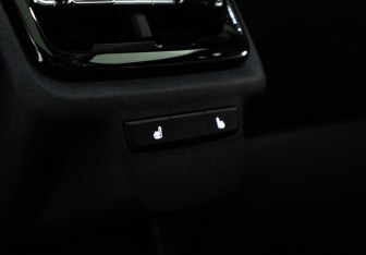 Подержанный автомобиль Changan UNI-K 2023 года (25 фото)