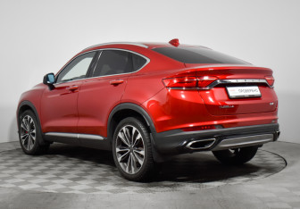 Подержанный автомобиль Geely Tugella 2022 года (7 фото)