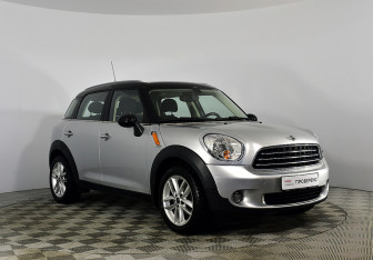 Подержанный автомобиль MINI Countryman 2012 года (3 фото)