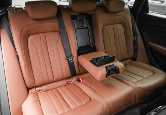 Подержанный автомобиль Audi Q5 2021 года (30 фото)