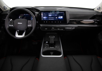 Подержанный автомобиль Haval H3 2025 года (9 фото)