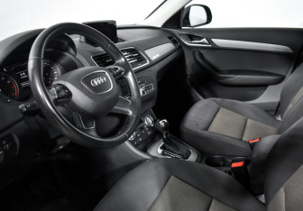 Подержанный автомобиль Audi Q3 2013 года (9 фото)
