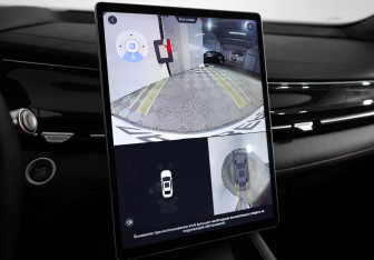 Подержанный автомобиль Geely Preface 2024 года (18 фото)