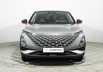 Подержанный автомобиль Omoda C5 2023 года (2 фото)