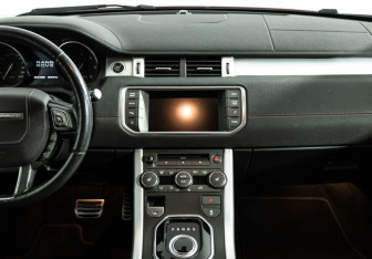 Подержанный автомобиль Land Rover Range Rover Evoque 2012 года (14 фото)