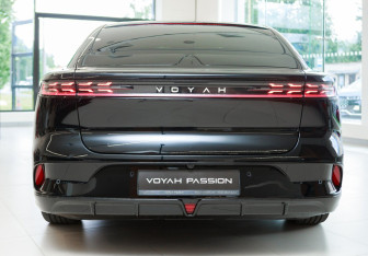Новый Voyah Passion 2023 (4 фото)