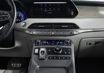 Подержанный автомобиль Hyundai Palisade 2019 года (18 фото)