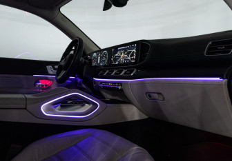 Подержанный автомобиль Mercedes-Benz GLE 2021 года (24 фото)