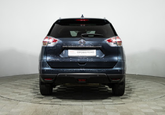 Подержанный автомобиль Nissan X-Trail 2018 года (6 фото)