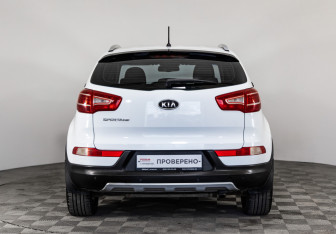 Подержанный автомобиль Kia Sportage 2011 года (6 фото)