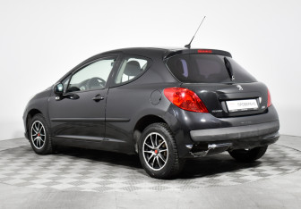 Подержанный автомобиль Peugeot 207 Hatchback 2007 года (7 фото)