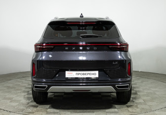 Подержанный автомобиль Exeed LX 2024 года (6 фото)