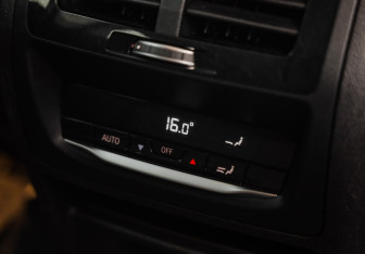 Подержанный автомобиль BMW X3 2020 года (34 фото)