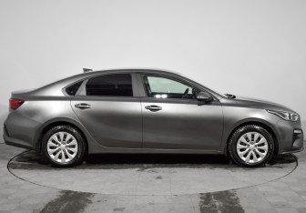 Подержанный автомобиль Kia Cerato Sedan 2020 года (5 фото)