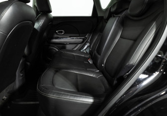 Подержанный автомобиль Kia Soul 2017 года (10 фото)