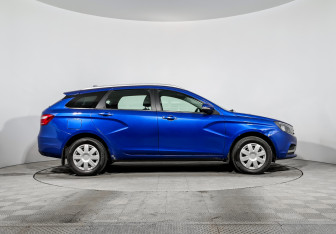 Подержанный автомобиль LADA (ВАЗ) Vesta Wagon 2020 года (4 фото)
