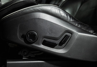 Подержанный автомобиль Volvo XC90 2018 года (15 фото)