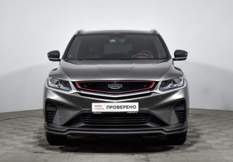 Подержанный автомобиль Geely Coolray 2022 года (2 фото)
