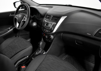 Подержанный автомобиль Hyundai Solaris Sedan 2016 года (12 фото)