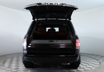 Подержанный автомобиль Land Rover Range Rover 2013 года (7 фото)