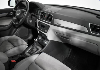 Подержанный автомобиль Audi Q3 2012 года (13 фото)