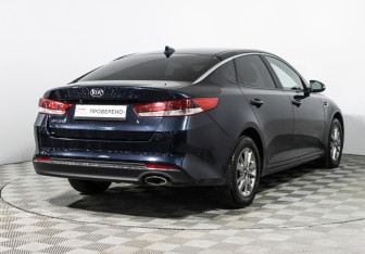 Подержанный автомобиль Kia Optima Sedan 2017 года (5 фото)