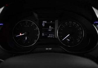 Подержанный автомобиль Skoda Octavia Liftback 2014 года (18 фото)