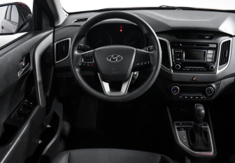 Подержанный автомобиль Hyundai Creta 2017 года (15 фото)