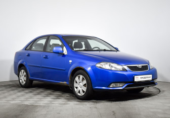 Подержанный автомобиль Daewoo Gentra Sedan 2014 года (3 фото)