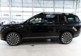 Новый Hyundai Santa Fe 2025 (9 фото)