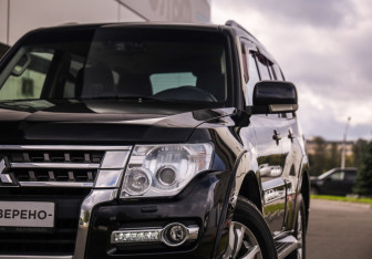 Подержанный автомобиль Mitsubishi Pajero 2018 года (2 фото)