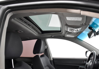 Подержанный автомобиль Subaru Legacy Sedan 2007 года (17 фото)